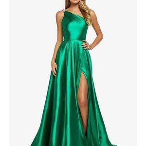 Sherri Hill Emerald Green long gown